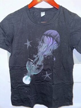 Black Graphic Tee with Jellyfish and Ocean Motif